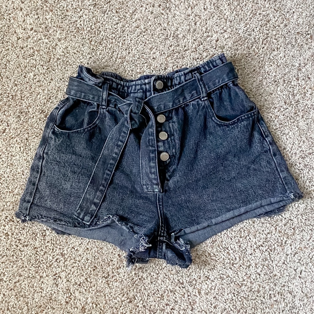 Women’s Black tie button Jean Shorts Forever21
